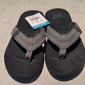 Men's Gray and Black Comfort Flip Flops